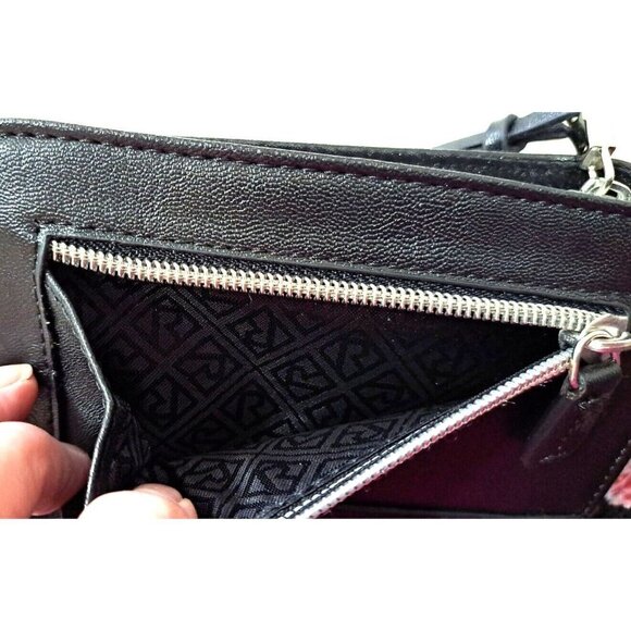 Relic Black Wallet/Credit Card Holder Small Vegan Leather Faux Leather - Picture 4 of 5